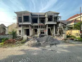 Rumah Mewah 2 lantai perum bpd