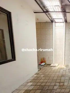 Rumah Luas Murah Siap Huni Taman dekat Transmart Graha Raya Bintaro