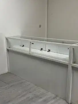 Etalase Display Counter Kasir Cafe / Toko + Laci & Kaca (Bekas)