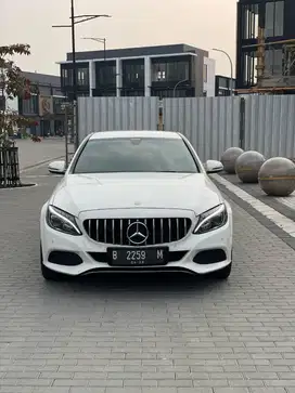 Mercedes-Benz C200 AMG 2015