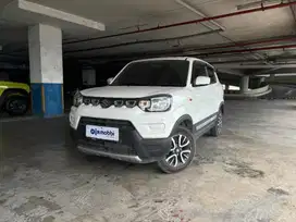 SUZUKI SPRESSO AGS 1.0 AT 2023 PUTIH like new!