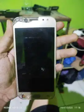 Minus lcd minta ganti samsung j5 pro