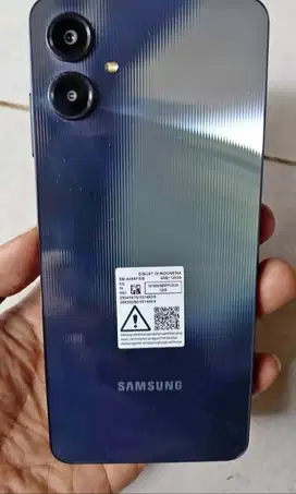 Samsung A06 4/128 garansi on