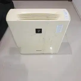 Pembersih udara SHARP