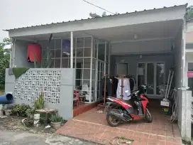 Di jual atau di sewakan