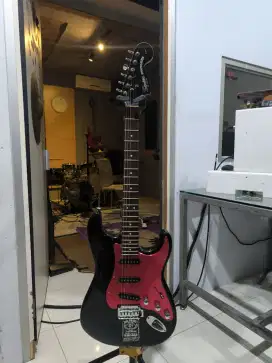 Gitar fender Squire standard series 2010