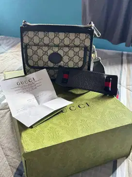 TASA GUCCI GG SUPREME MESANGGER BLACK GRAY SECOND