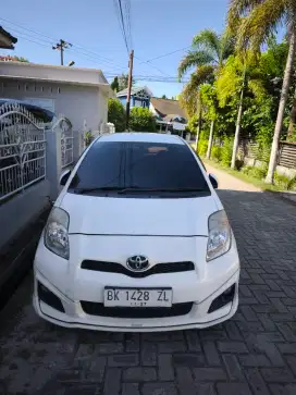 Yaris 2012 Matic S Limited
