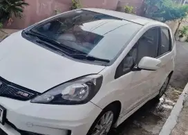 Jazz RS matik 2013 dp minim