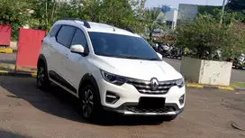 Renault Triber 1.0 RXZ AT Putih 2020/2021