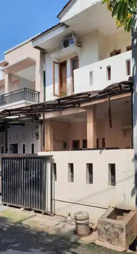 Termurah. Rumah 2 lantai cluster Catalina, Gading Serpong