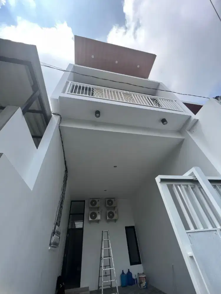 Full Furnished & Full Penghuni Rumah Kost Dijual Dekat ITS HANG TUAH