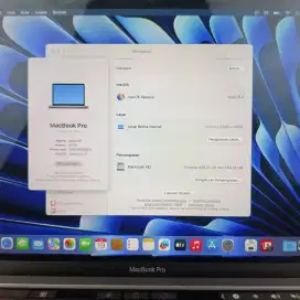 Macbook Pro M1 Ram 16 Ssd 512 layar 13 inch lengkap full set grey
