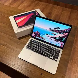 (iBox) Macbook Pro M1 2020 13 inch Silver 8/256 Fullset Like New