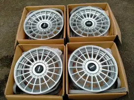 Rotiform lasR velg R20 Original 5x114/112/120 kondisi 9%