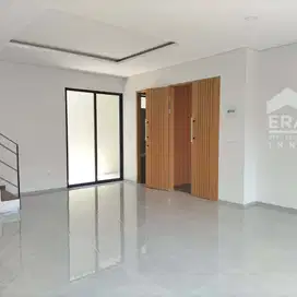 RUMAH BARU SETRADUTA GRANDE