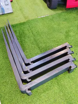 Pusat Garpu Forklift Terlengkap