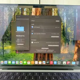 Macbook M1 pro 14 inch Ram 16 Ssd 512 Full set buat desain editing
