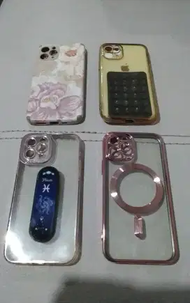 Dijual cepat cover iphone 11 pro cantikk dan layak pakai