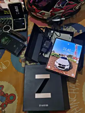 Samsung Galaxy Z Fold 2 5G 12/256gb inter fullset mulus mystic bronze