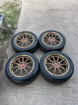 Velg dan ban Bridgestone