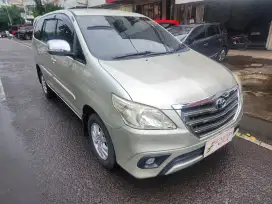 Toyota Kijang Innova G 2.0 AT 2014 BG SANGAT TERAWAT SIAP PAKAI