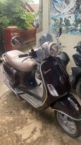 dijual Vespa LX 150 th.2011