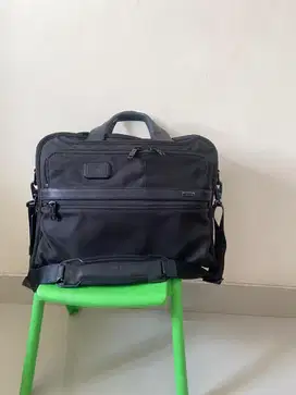 Tumi alpha 2 briefcase 26108d2 original