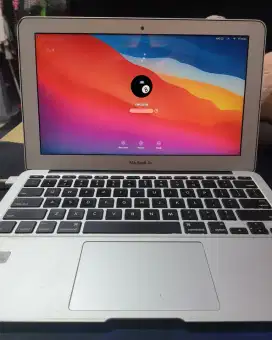 Macbook air 256gb normal jarang pakai