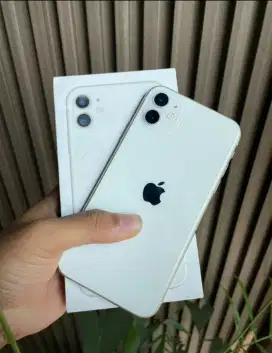 iPhone 11 64GB iBox