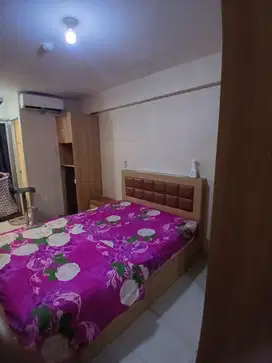 Sewa harian Apartemen type studio mewah free wifi