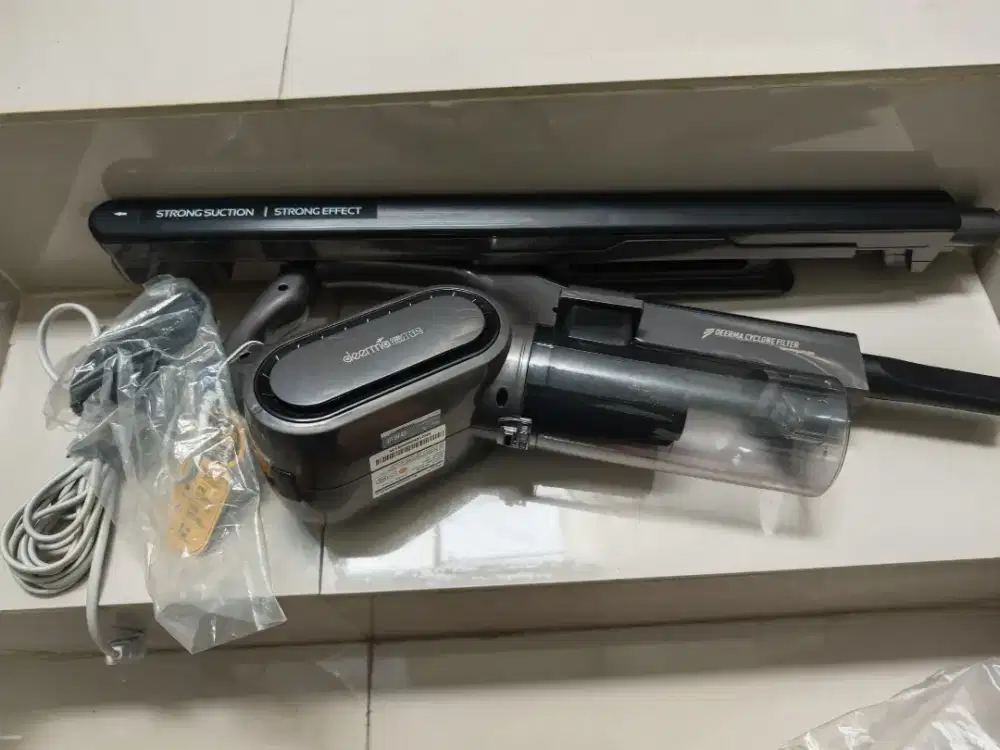 Vacuum Cleaner Deerma