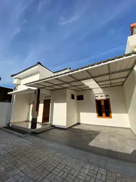 RUMAH CLUSTER MINIMALIS