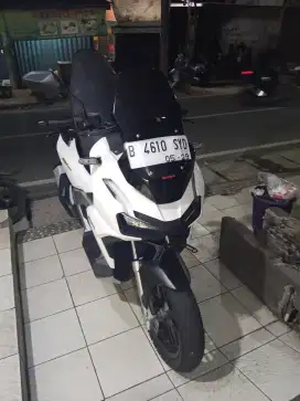 ADV 160 cbs iss 2024 muluss dan gress ya mesinya seperti mtr baru