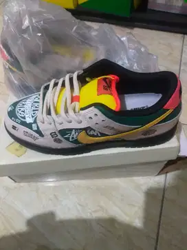 Nike SB dunk x Stussy