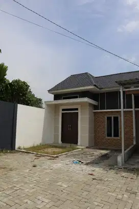 Dijual Rumah Baru Komplek Anagata Haus 1 Tingkat Jalan Setia Marendal