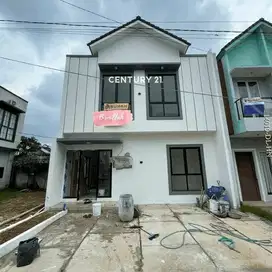 Rumah Dengan Lokasi Strategis Dekat Permata Bintaro Sektor 9