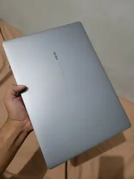 Xiaomi Redmi Book Pro 14 512 GB