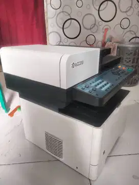 Mesin fotocopy Kyocera m2040dn