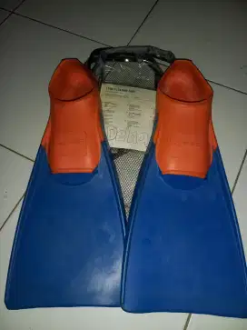 Fins Sepatu Renang Made in Malaysia Size 37-38