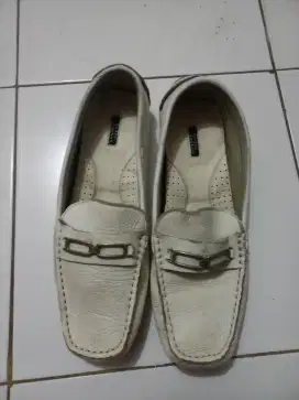 Andrew Valentino 100% kulit size 37 Jarang Pake