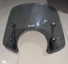 Winshield/flyscreen Vespa Primavera bonus behel