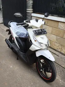 Bissmillah dijual motor Honda beat karbu 2011 istimewa