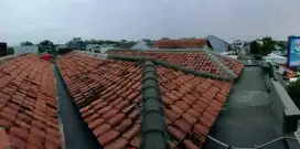TUKANG PERBAIKAN ATAP BOCOR DINDING DAK REMBES TALANG AIR CAT RENOVASI