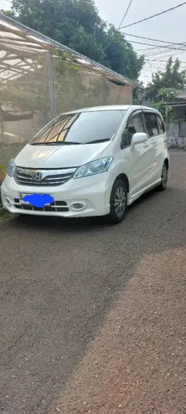 Honda Freed 2012 Bensin