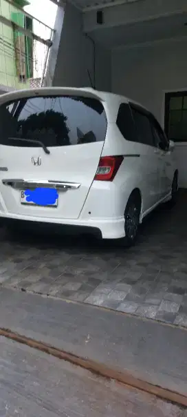 Honda Freed 2012 Bensin