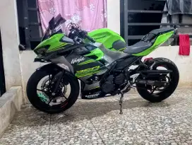 Kawasaki all new ninja 250 fi se krt abs keyless