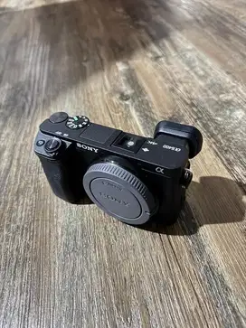 Kamera Sony A6400 Body Only Second Mulus 99% SC Rendah