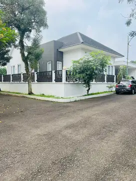 Rumah dlm Cluster di BNR, Layout lapang, 1 lantai, Baru Renovasi