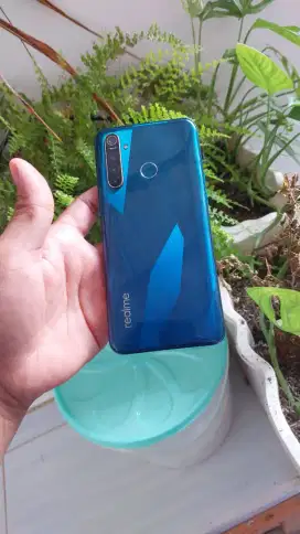 Realme 5 pro 8/128 gahar no minus